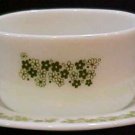 Pyrex Gravy Boat Spring Blossom Green Crazy Daisy and plate