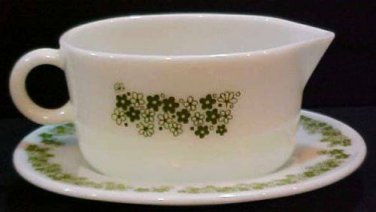 Pyrex Gravy Boat Spring Blossom Green Crazy Daisy and plate