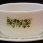 Pyrex Gravy Boat Spring Blossom Green Crazy Daisy and plate
