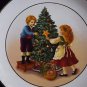 Vtg AVON CHRISTMAS MEMORIES 1982 Tree Plate Holiday Decor Japan
