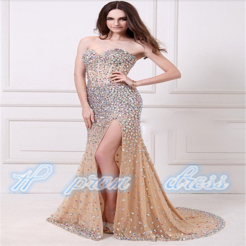 Court Train Floor Length Gown Beaded Sweetheart Neck Backless Stunning Long Prom Dress