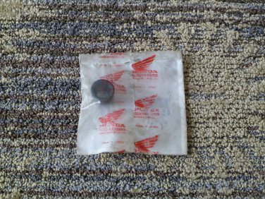 Genuine Honda Part Brake Caliper Pin Boot 1012020 ATC VF TRX GL 45133-166-016