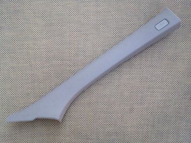 New GM Part 94709085 Astra Right Front A-Pillar Windshield Trim Molding