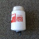NEW Fleetguard FS19531 High Performance Fuel Filter Separator FS 19531