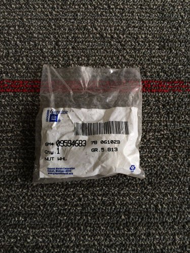 Genuine GM Part Wheel Hub Bolt Lug Nut 09594683
