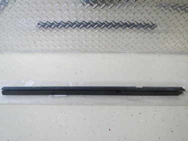 GM Part 22730463 Saturn VUE Front Left Door Interior Belt Strip Molding