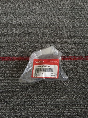 Genuine Honda CRV Part Front Lower Stabilizer Arm Holder Bushing 51306-S04-N01