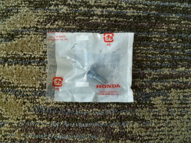 Genuine Honda Part Frame Bolt 8X22 3838216 CR XR 90118-KZ3-860