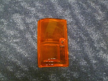 Genuine Daihatsu Part Right Side Turn Signal Lamp Light Lens RH 81741-87504-000