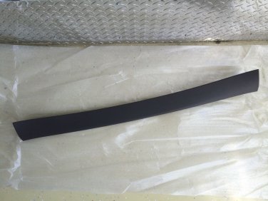 Genuine Honda Odyssey Part Tailgate Trim Garnish Assembly Truffle 84443-TK8-A01Z