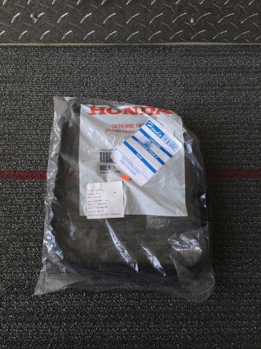 Genuine Honda Accord Part Rubber Trim Hood Seal 74121-SDA-A00