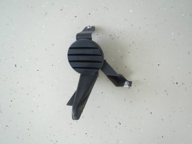 NEW GM Part 96804093 Saturn VUE Left Bumper w/o Fog lamp Replacement Cover Trim