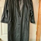 J Ferrar Women’s Leather Jacket w/shoulder pads and back slit Petite Small