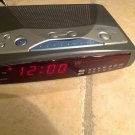White-Westinghouse wcr-11549 AM/FM Alarm Clock