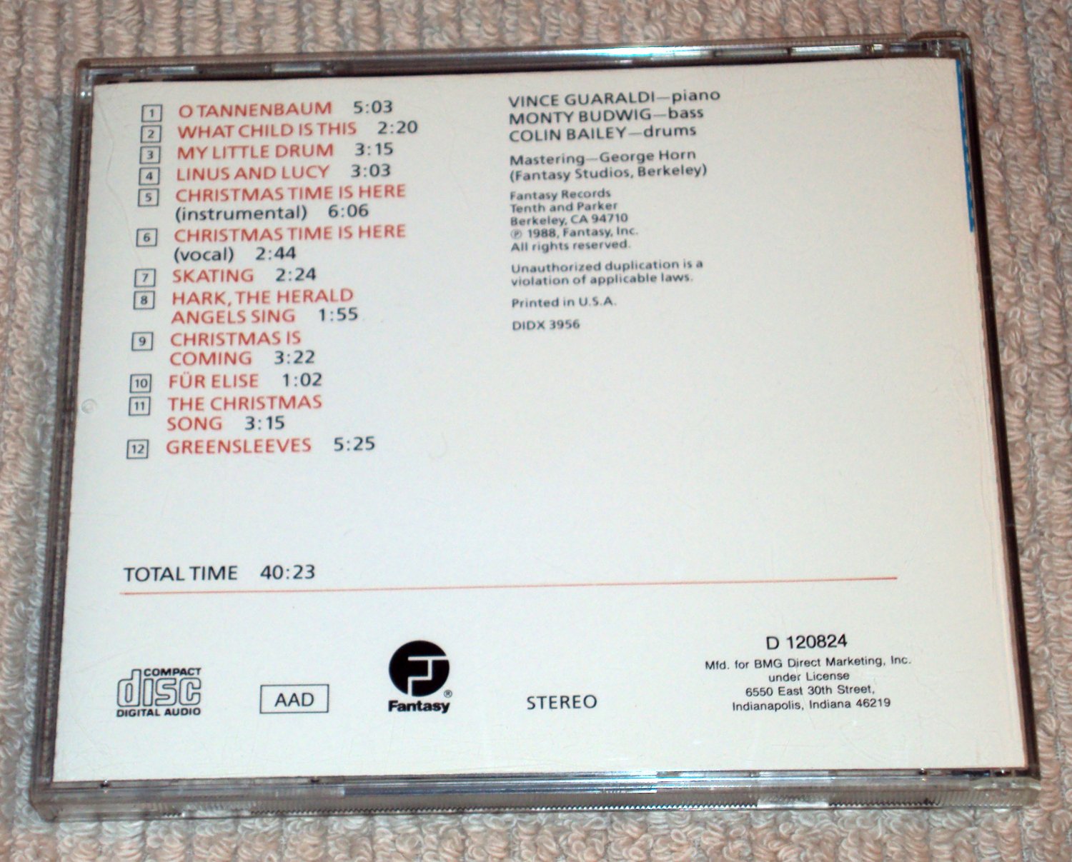 Vince Guaraldi Trio – A Charlie Brown Christmas (CD, 12 Tracks)