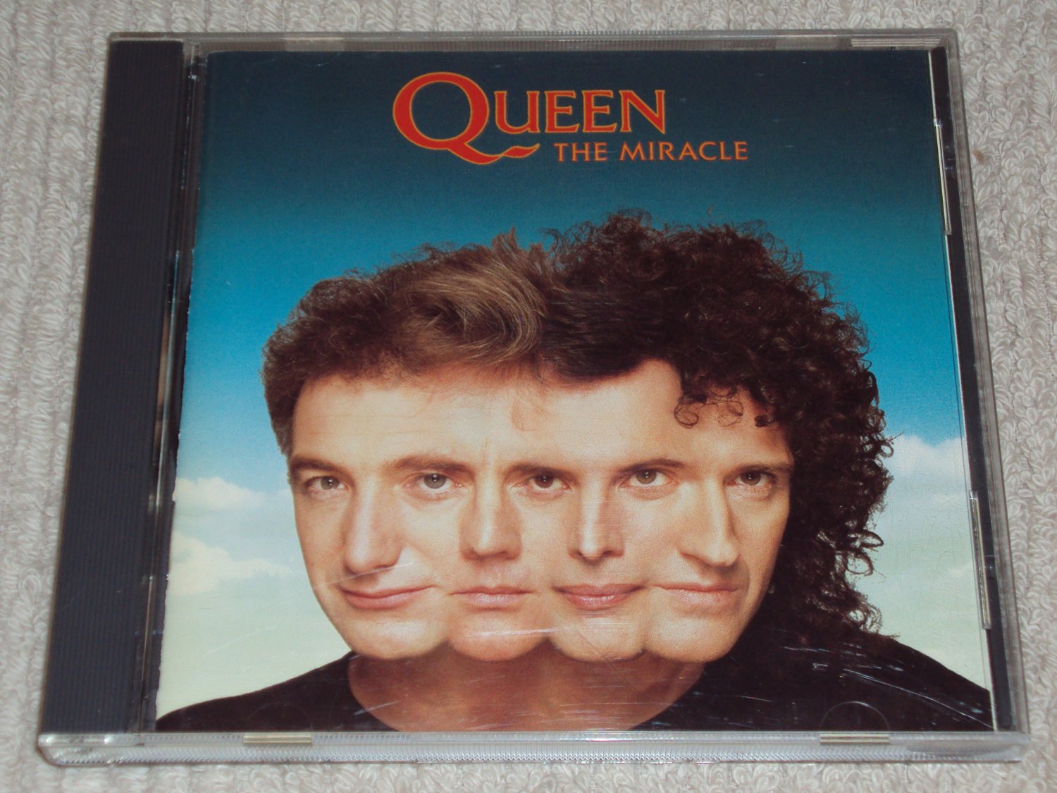 Queen the Miracle 1989. Queen the Miracle 2022 CD обложка. Queen "the Miracle, CD". Queen - the Miracle буклет.