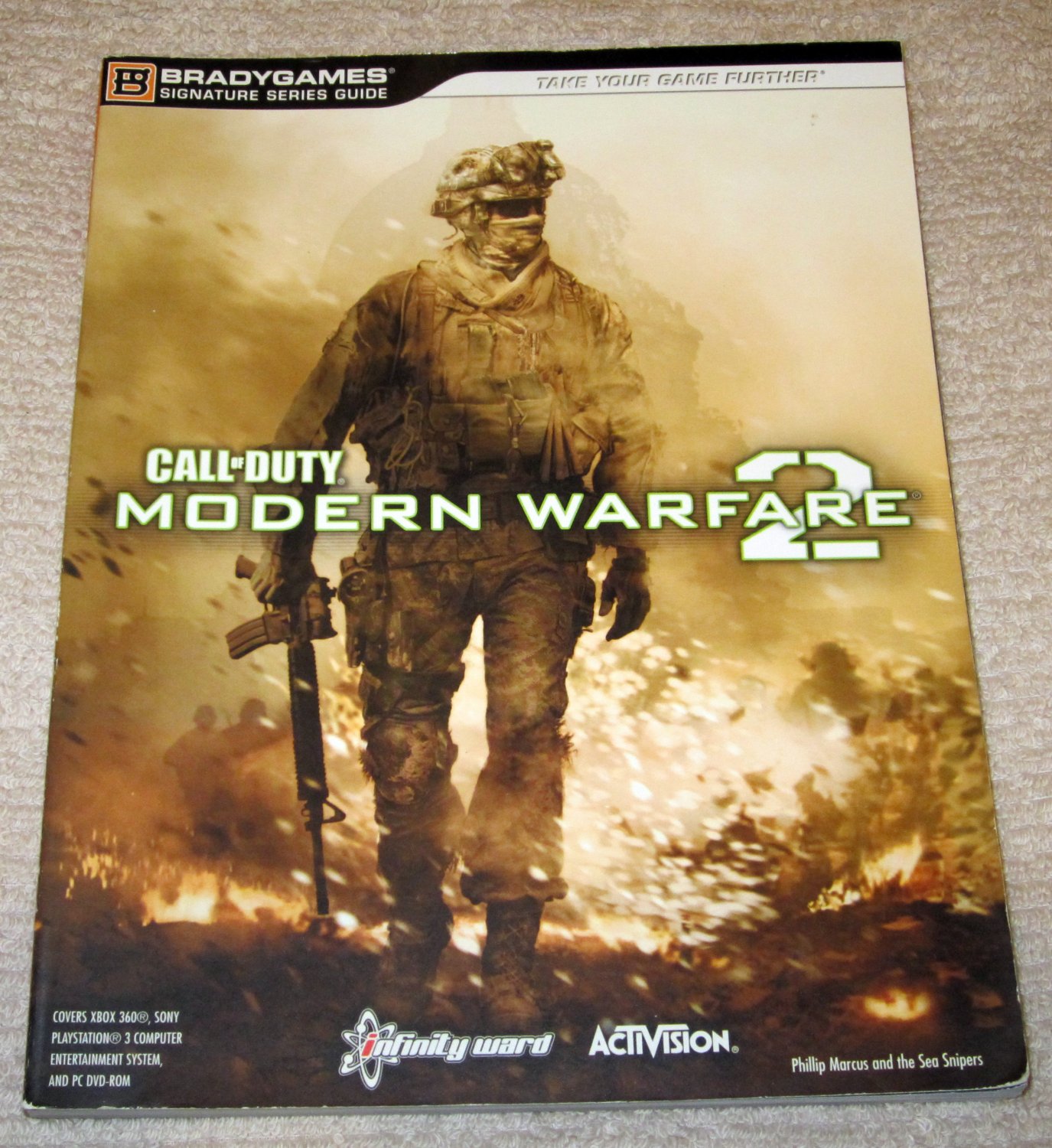 Call Of Duty: Modern Warfare 2 (Xbox 360, PS3, PC) – Guide (Softbound Book)