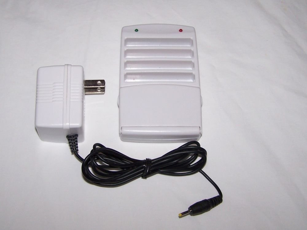 Pelican Power Supply D6300 04 With Gba Battery And Charger Base