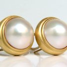 VIDEO 18KT MABE PEARL BRUSHED FINISH OMEGA CLIP EARRINGS LUSTER SOLITAIRE FLUSH