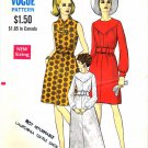 Vogue 7440 Vintage Sewing Pattern A-line Jewel Neck Dress Size 12 Bust 34
