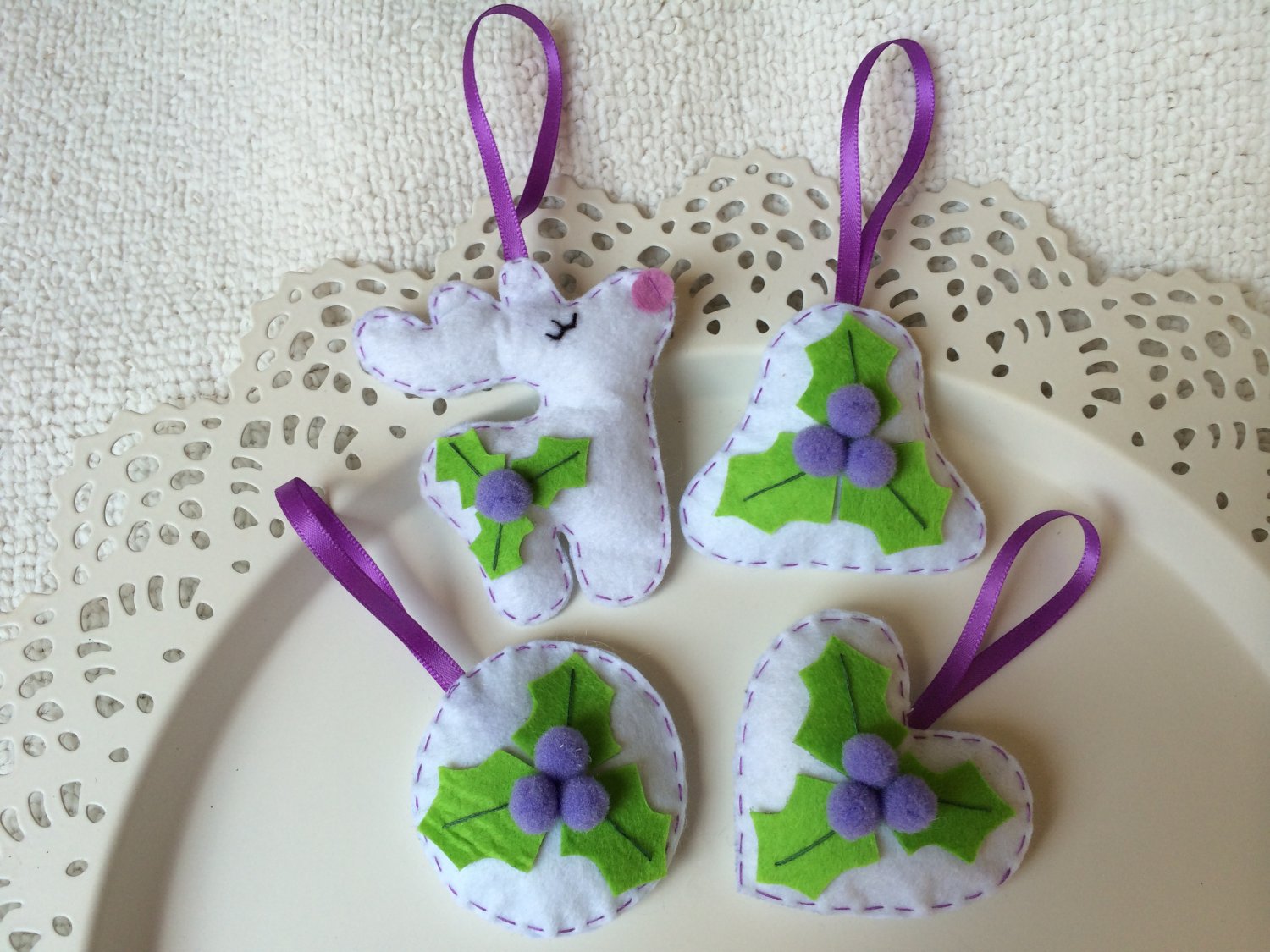 Christmas tree ornament lavender set of 4 rudolph heart bell circle
