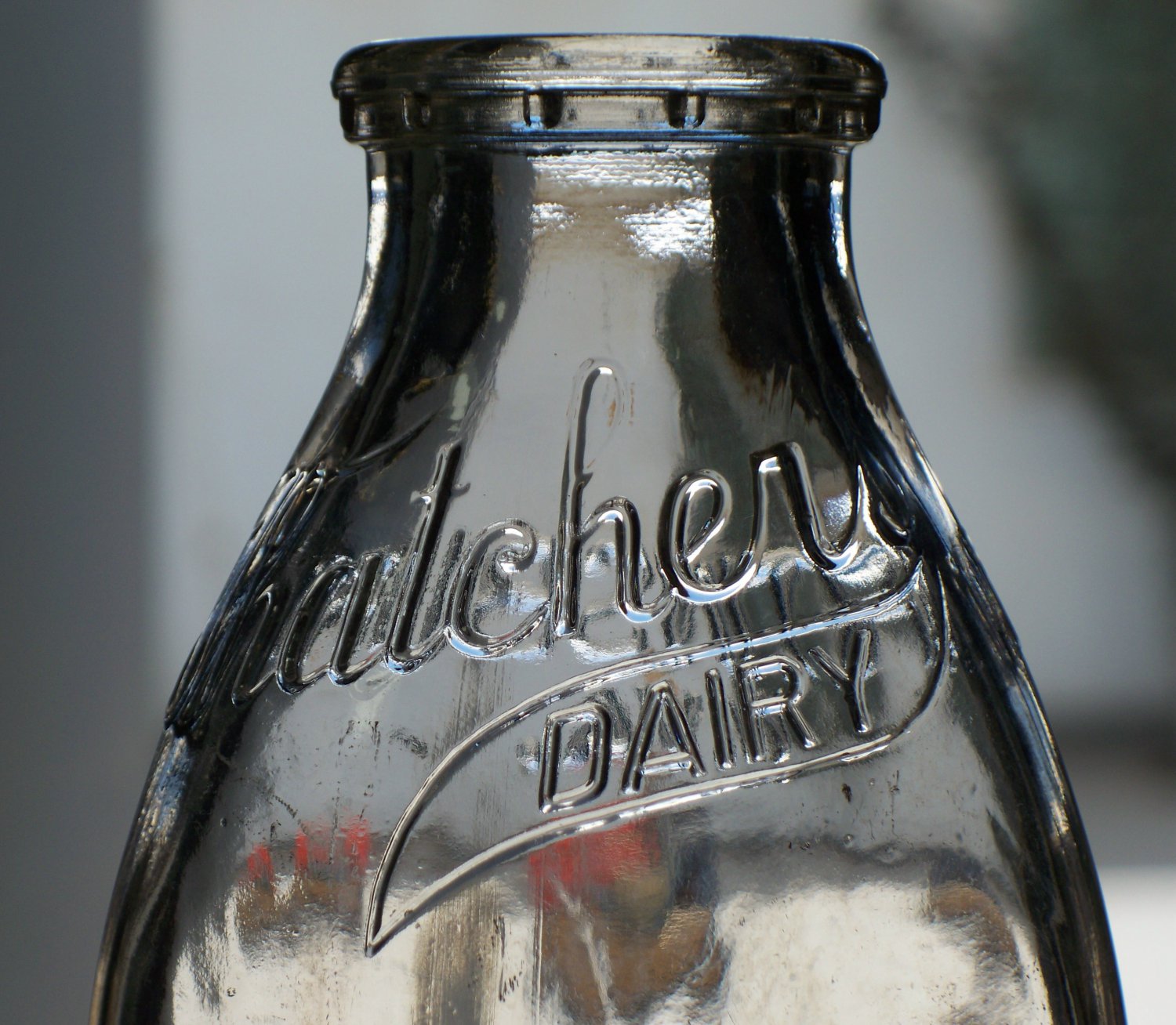 Thatchers Dairy Martinsburg, W. VA. milk bottle quart size clear glass