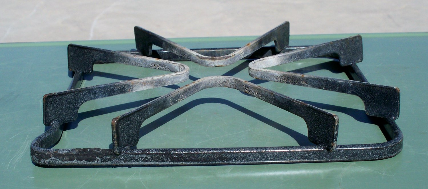 Square Enamel Type of Gas Stove Grates set of 4 used steampunk diesel punk