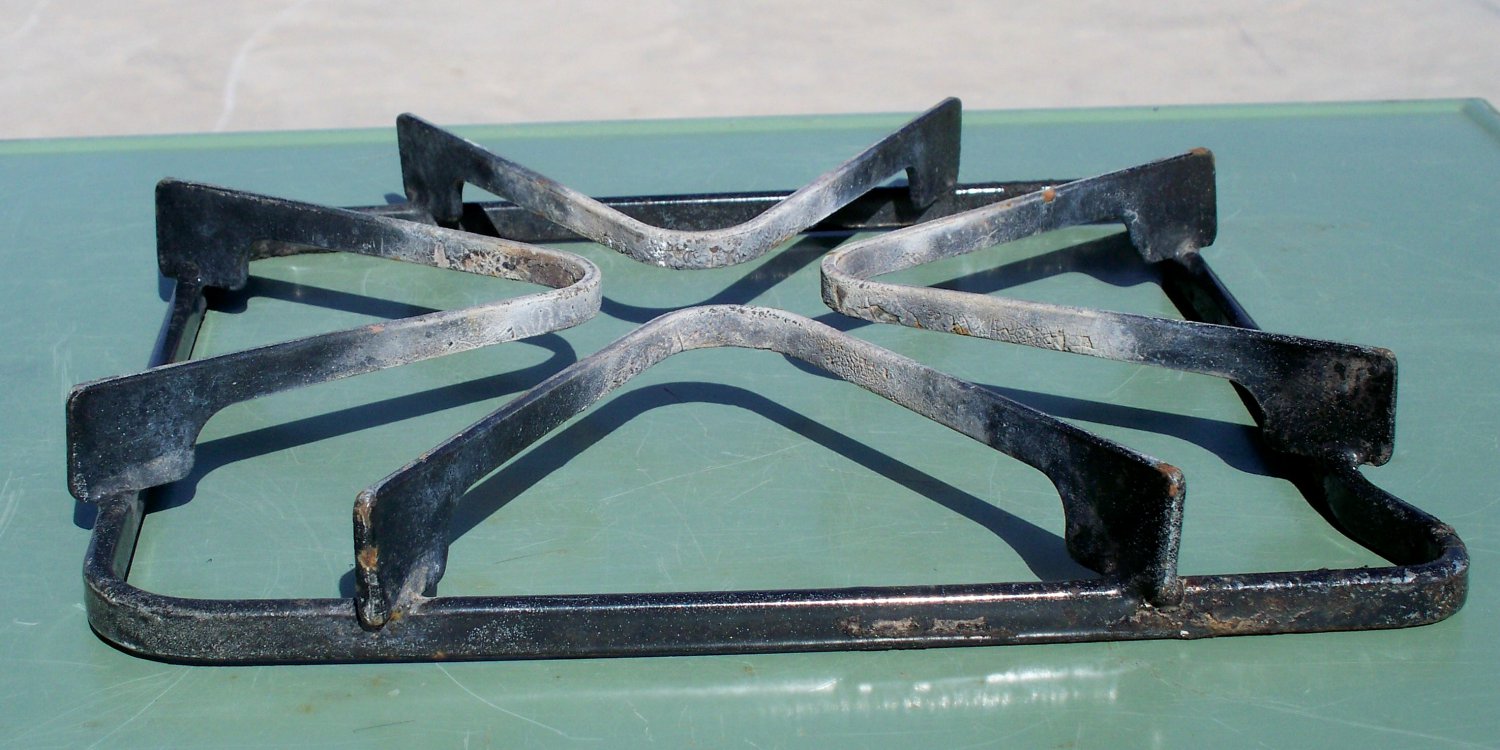 Square Enamel Type of Gas Stove Grates set of 4 used steampunk diesel punk