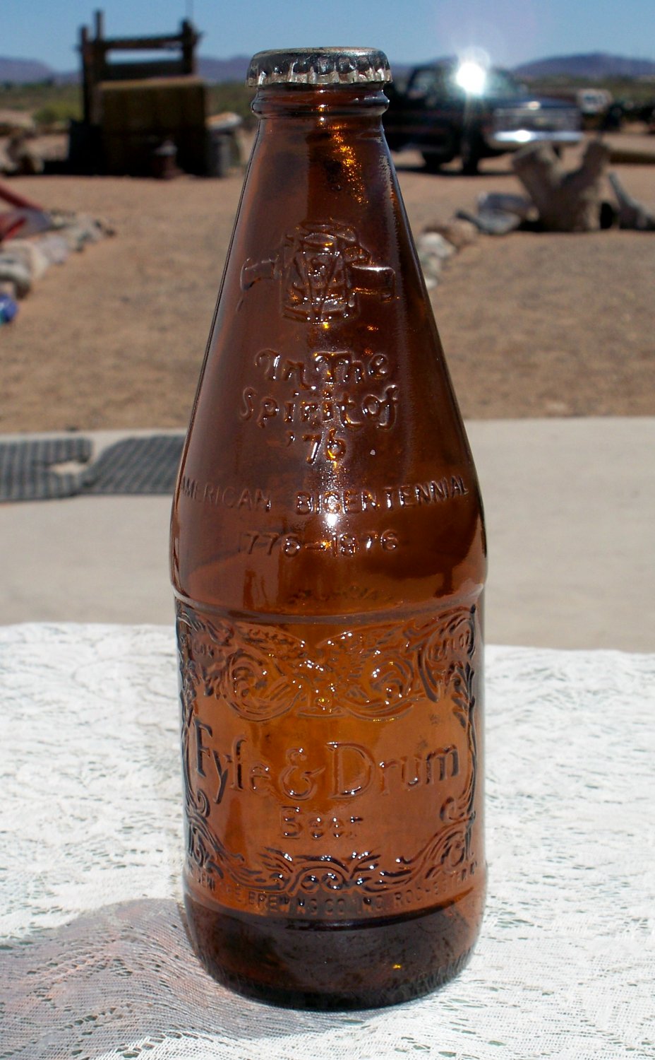 Fyfe & Drum Beer Massachussetts 1788 Genesee Brewing Co. brown bottle