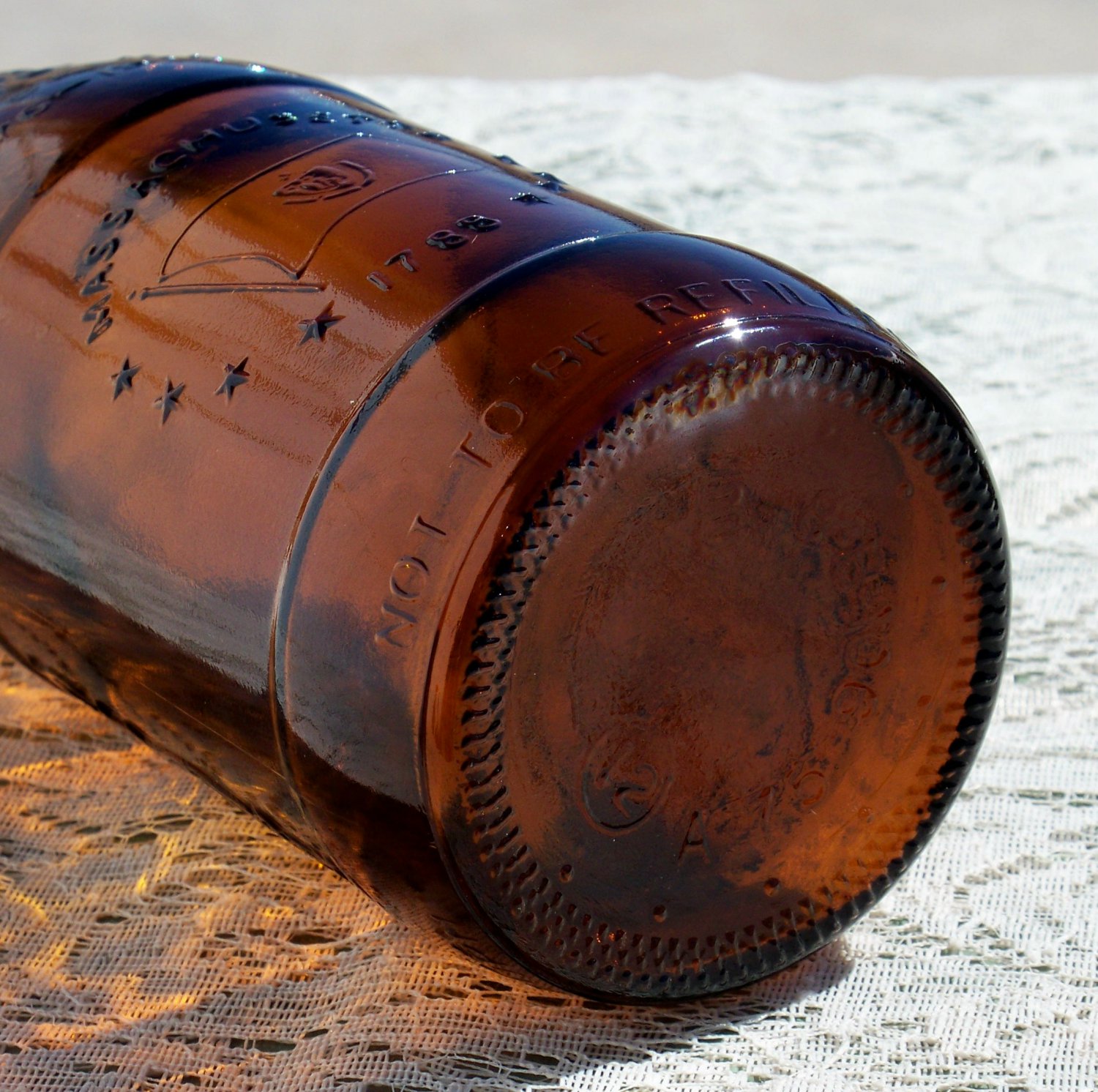 Fyfe & Drum Beer Massachussetts 1788 Genesee Brewing Co. brown bottle