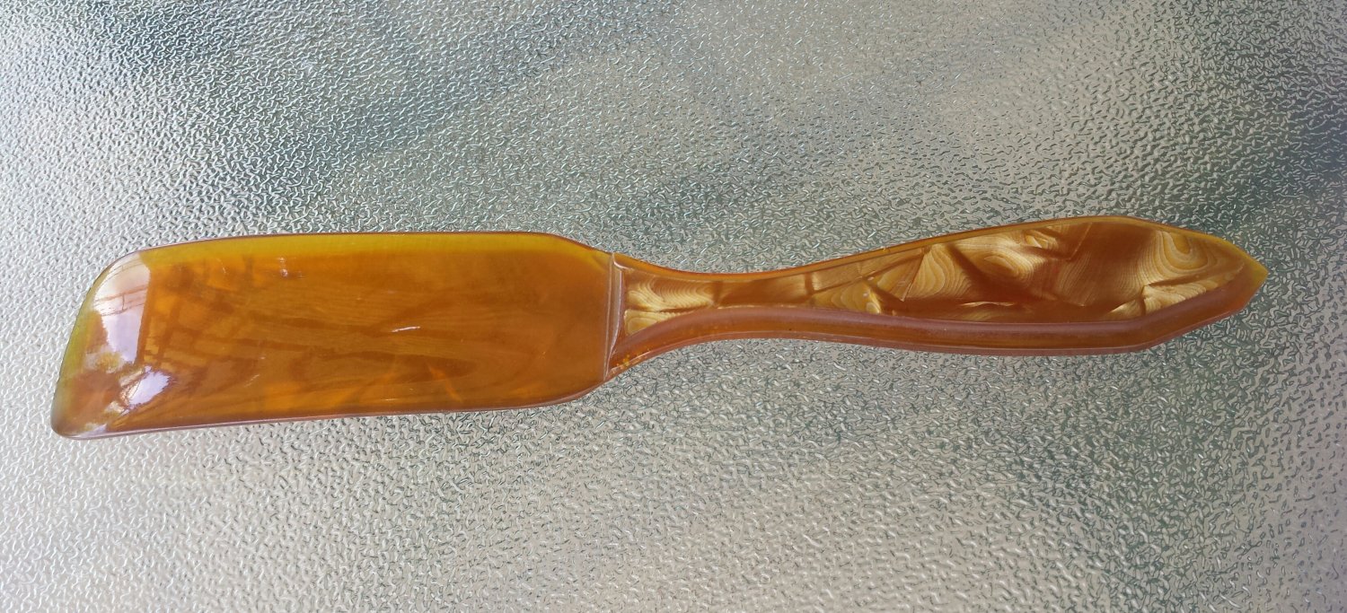 Vintage Antique Pearlized Caramel Celluloid Plastic Shoe Horn