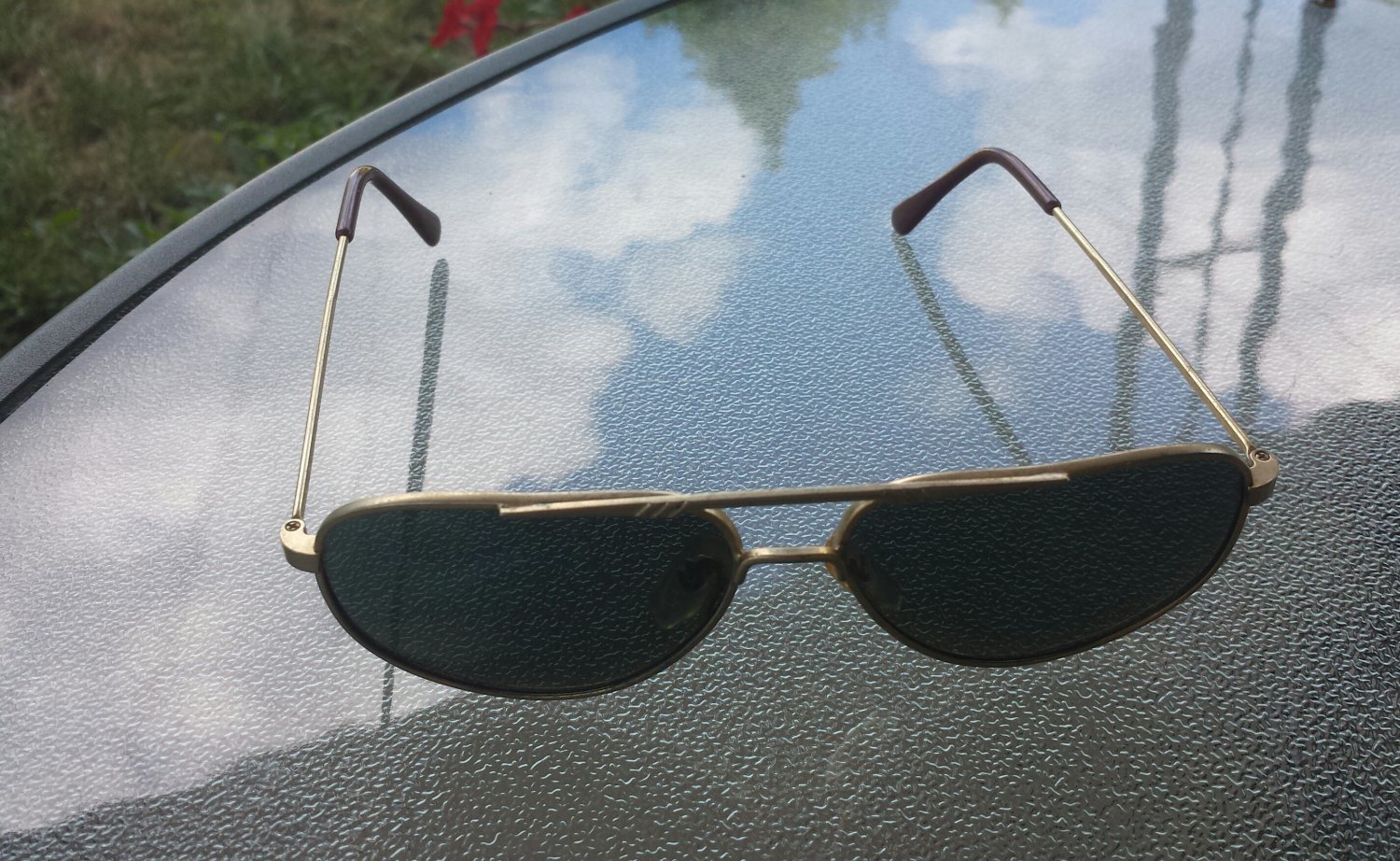 Vintage 1970s Mens Aviator Style Tinted Sunglasses 9275