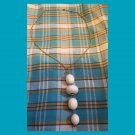 Groovy Vintage MOD 60s Hippiecore White Acrylic Dangling Pendant Necklace Groovy Vintage MOD 60s Hippiecore White Acrylic Dangling Pendant Necklace