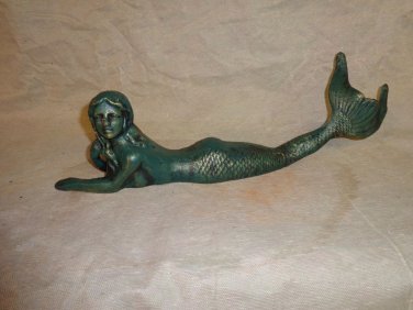 Cast Iron Laying Mermaid