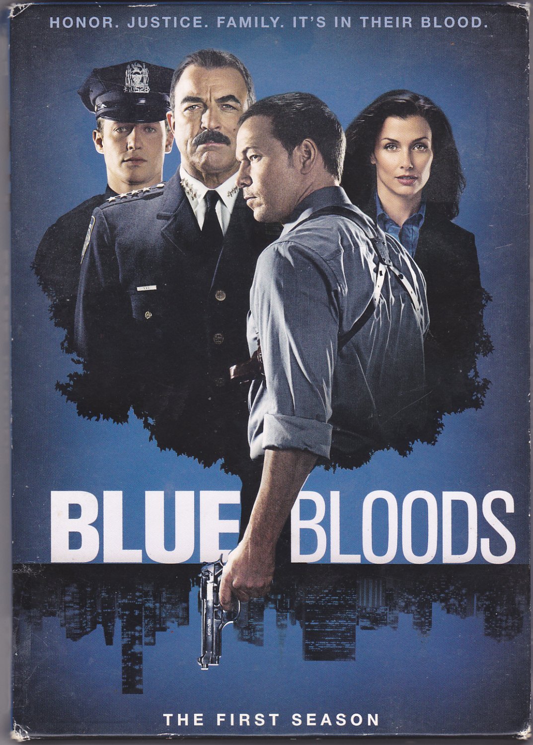Blue Bloods - Complete 1st Season DVD 2011, 6-Disc Set - Very Good