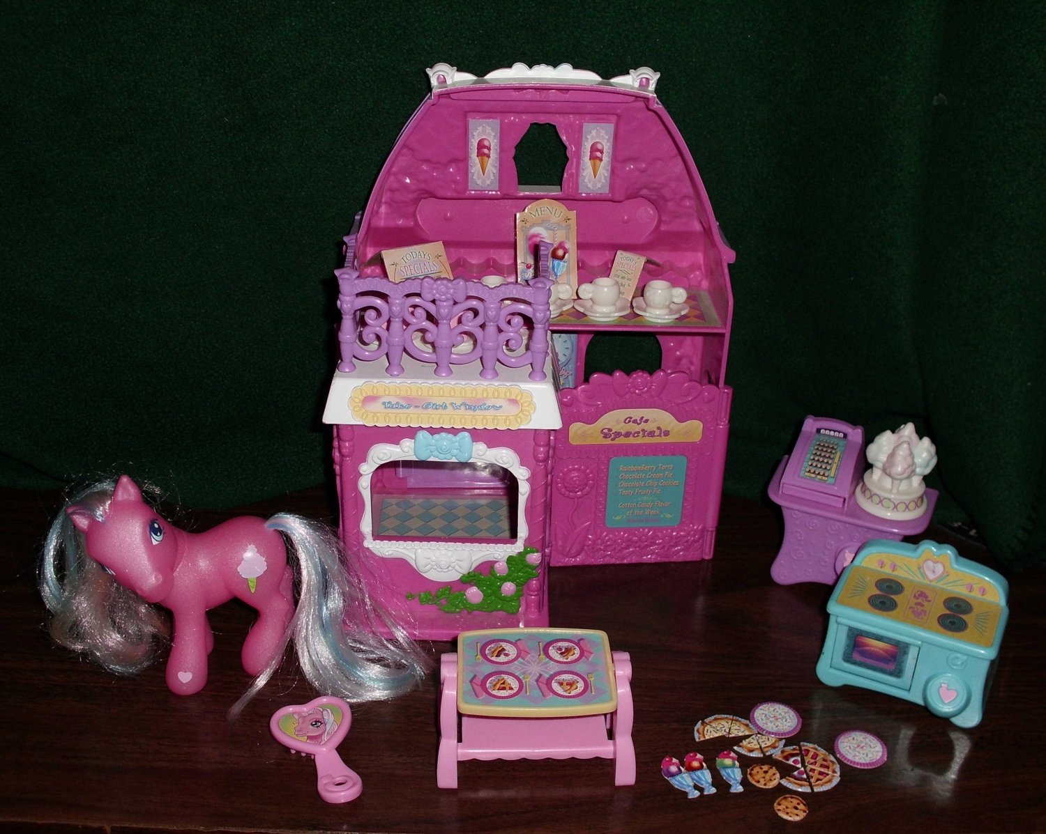 pink doll house