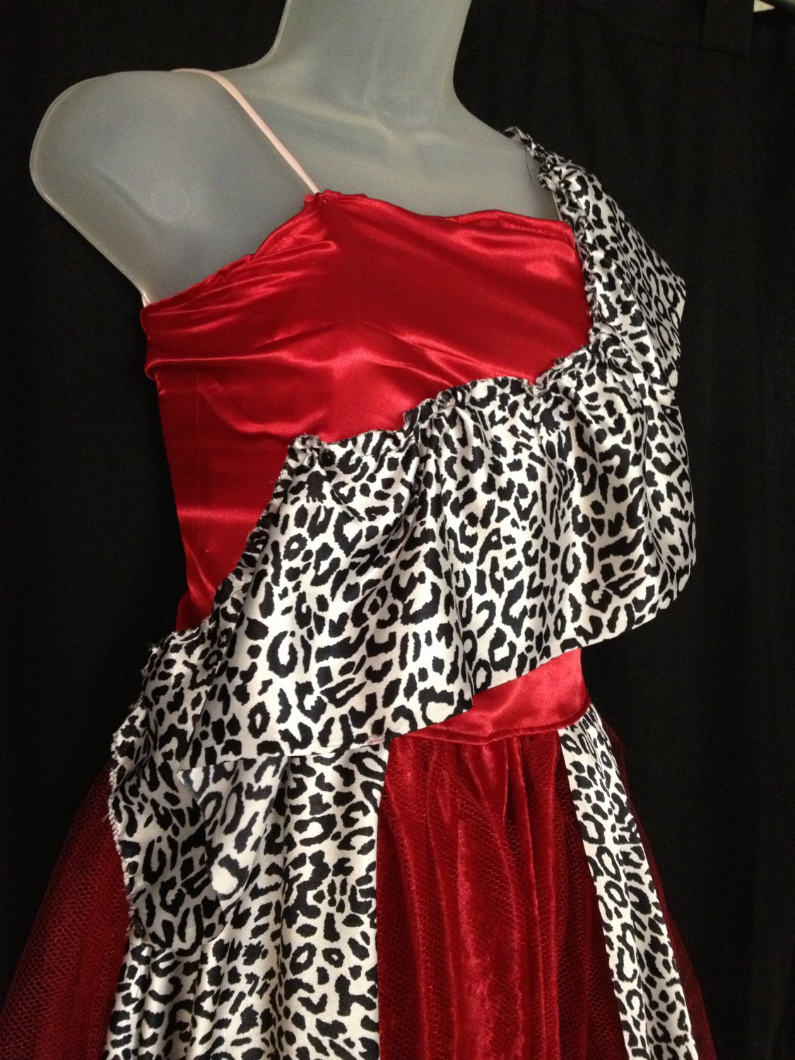 Tim Burton's Alice In Wonderland Um Red Court Dress Costume Girls 12-14