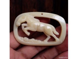 Hand Carved Horse 2.4" Natural Buffalo Bone Bad Necklace Pendant BP1056