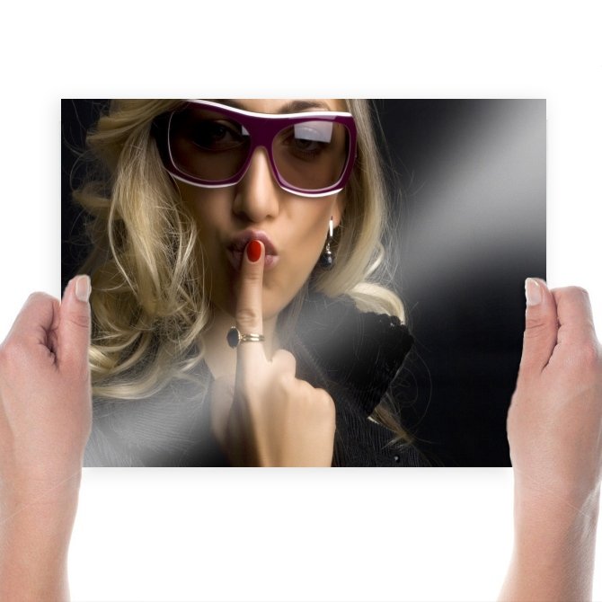 Taste My Lips  Art Poster Print  24x18 inch