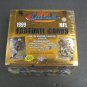 1999 TOPPS FINEST FOOTBALL CARD PACK QTY.1 POSS.PEYTON MANNING GOLD +FREE ROOKIE