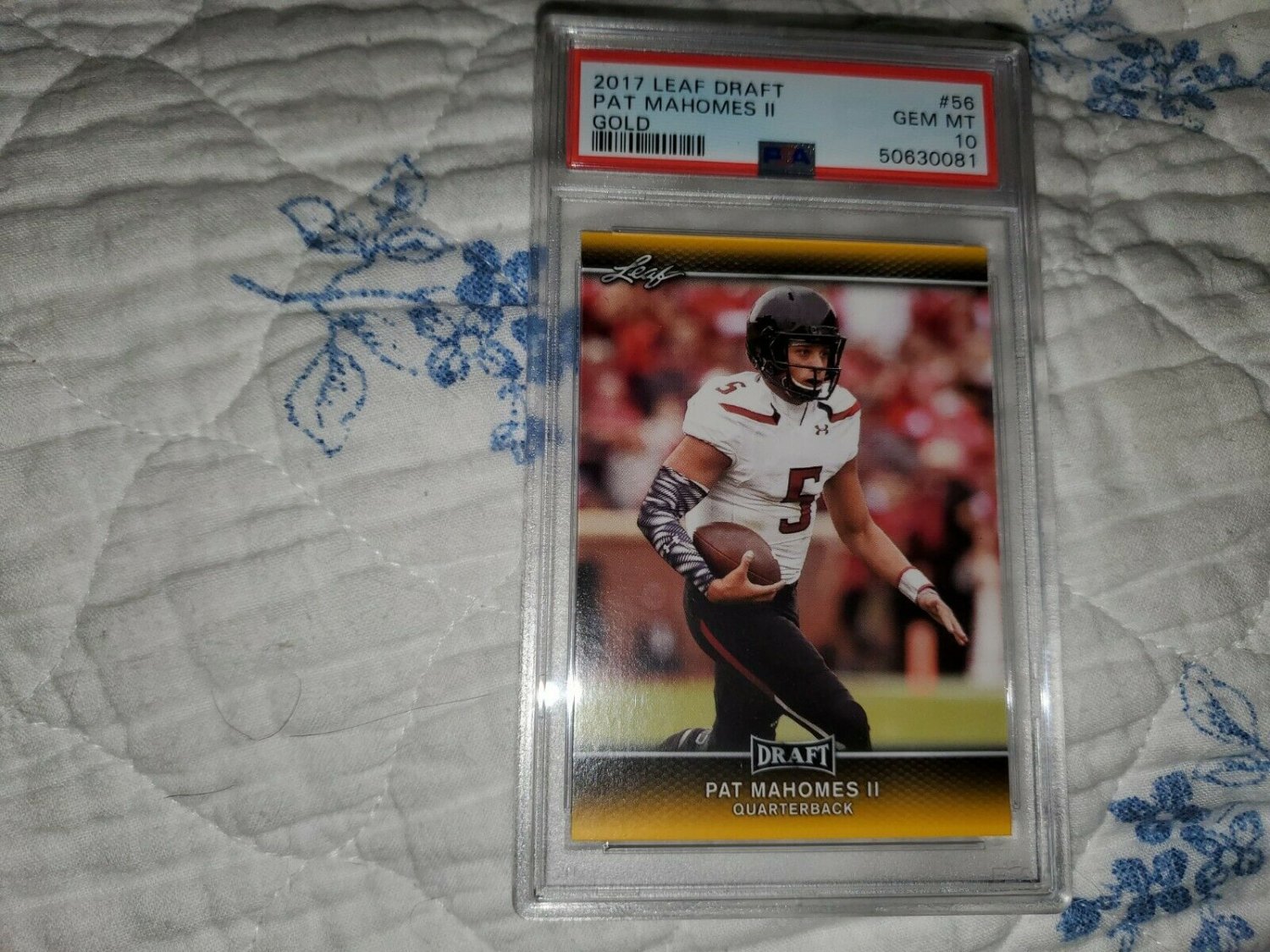 2017 LEAF DRAFT GOLD PATRICK MAHOLMES ROOKIE FOOTBALL CARD GRADED PSA MINT 10