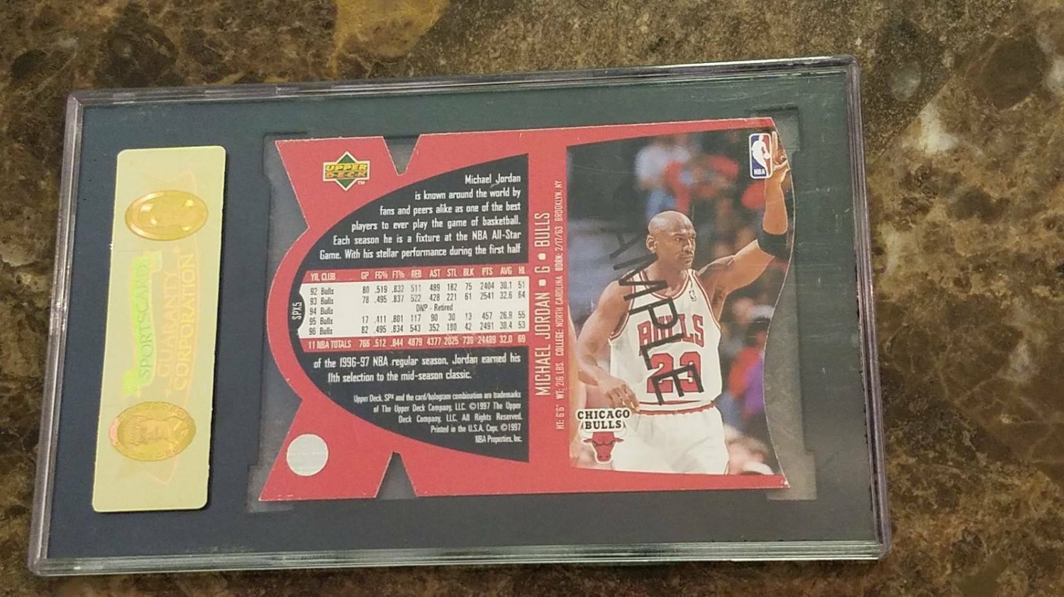 199798 SPX MICHAEL JORDAN DIECUT RARE SAMPLE BASKETBALL CARD GRADED SG 92