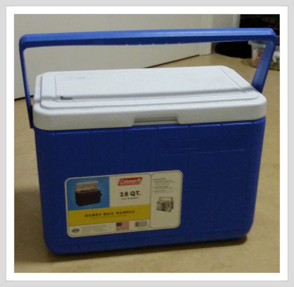 28 QT. Coleman Cooler/Ice Basket With Handle