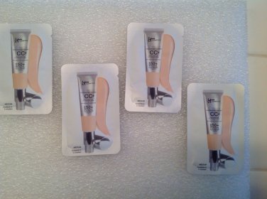 It Cosmetics Your Skin But Better CC+ SPF50+ MEDIUM Samples  You will receive 4!