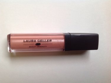 Laura Geller Luscious Lips Liquid Lipstick in PEACH BUTTERCREAM