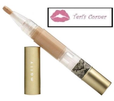 Mally Beauty High Shine Liquid Lipstick in Nude Light: a peachy nude shade