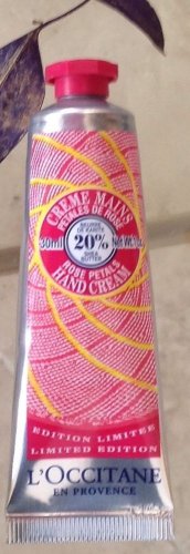 L'Occitane Shea Butter ROSE PETALS Hand Cream  - 1 oz. (Limited Edition) New!