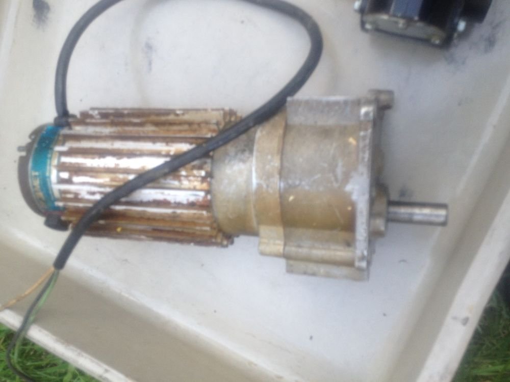 MET GEAR MOTOR 3C-902521BH