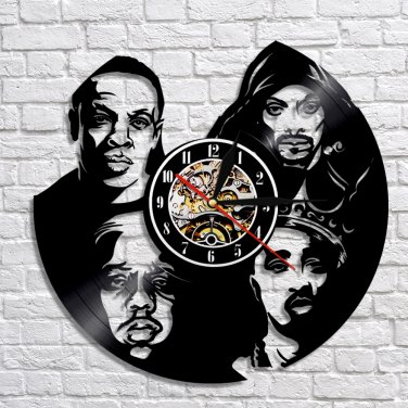 Tu Pac Snoop Dogg rappers vintage vinyl record theme wall clock Music Artist Home Decor