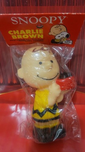 Charlie Brown peanuts vinyl squak toy vintage